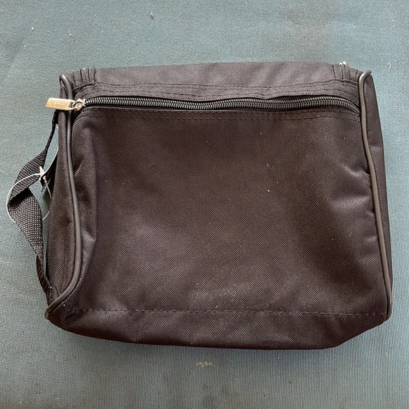 American Tourister 10x10x3 bag - Picture 2 of 4